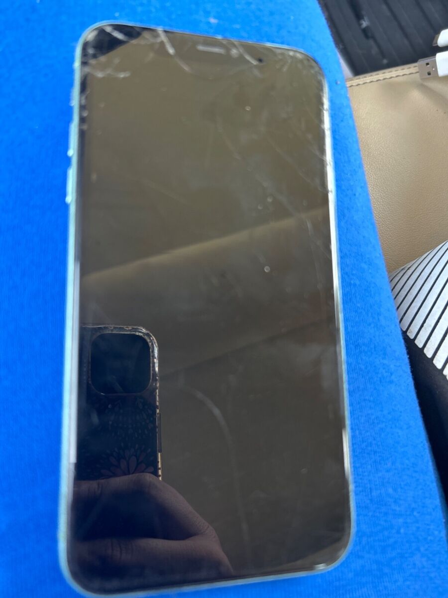 Apple iPhone 11 Pro - 64GB - Mint Green (T-Mobile) A2160 Apple iPhone 11 Pro - 64GB - Mint Green (T-Mobile) A2160