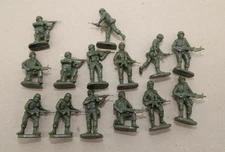 ESCI ERTL Modern U.S. Paratroopers 1/35 Scale 14 Figures #5501 Open No Box