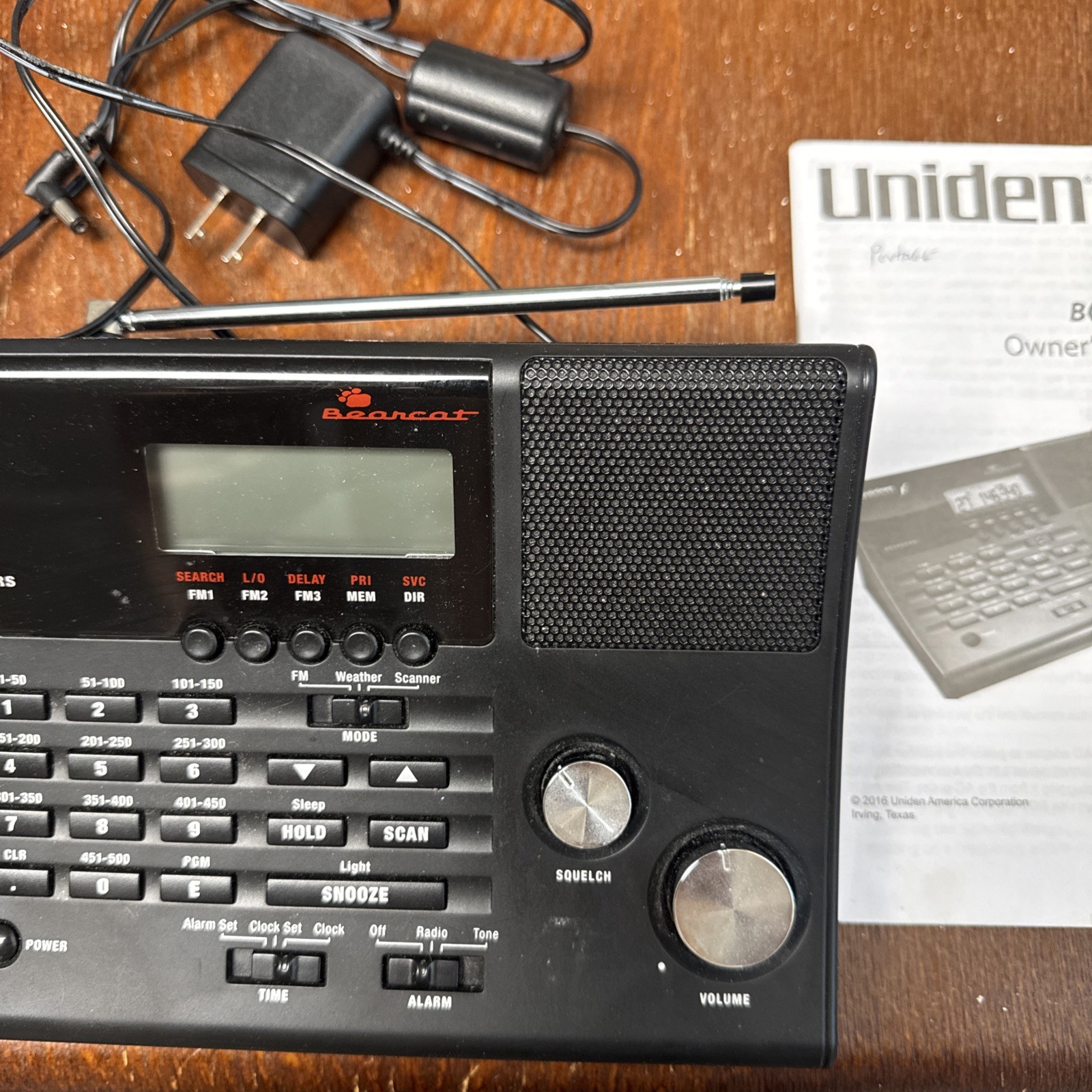 Uniden Bearcat BC365CRS Scanner 500 Channels Weather Alert AM/FM Service Search