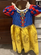 Authentic Disney Store Snow White Dress costume Princess Size 4 Attached cape