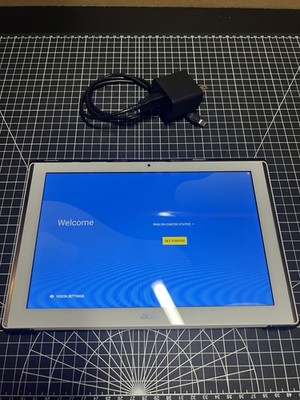 Acer Iconia One 10 B3-A40 White Wi-Fi 16GB 10.1'' Bundle Cover 2GB Android Tablet