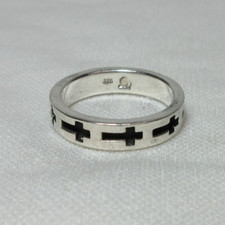 VINTAGE STERLING SILVER BLACK CROSS RING 5