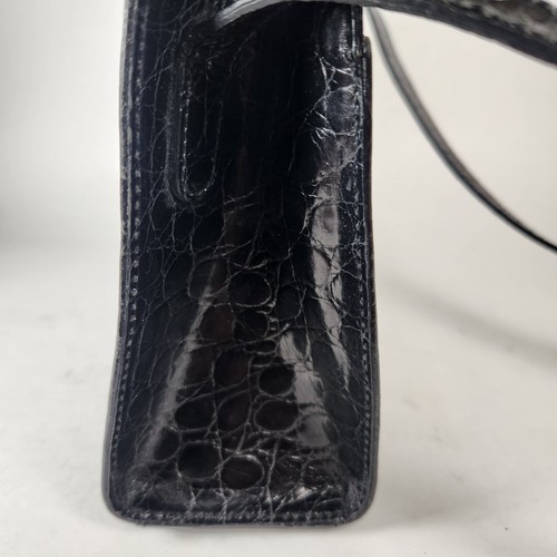 TALBOTS Umhängetasche schwarz Lederanhänger innen Reißverschlusstasche minimalistisch Handtasche - Bild 16 von 16