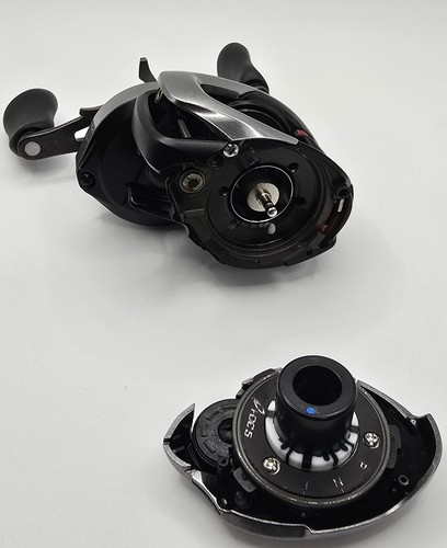 Shimano Scorpion DC 150 HG Baitcast Reel Right Hand from Japan - Picture 8 of 13