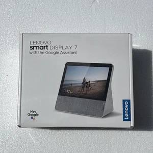 Lenovo Affichage intelligent 7 Assistant Google CD-17302F. FACTORY SEALED. DEMO UNITS.
