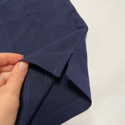 Joiia Women’s Victoria Scrub Top In Navy Size Medium 4 Pockets SILVADUR Fabric - Picture 4 of 16