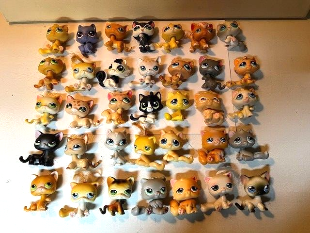 LPS cats authentic rare with logo or magnet pick your cat littlest pet shop  cat