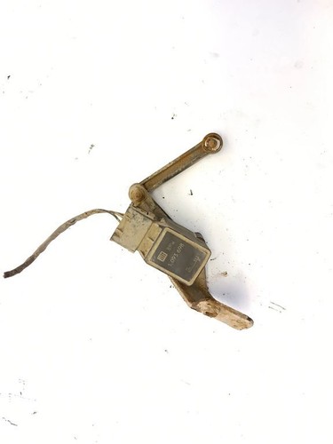 BMW X3 E83 2004 Scheinwerfer Level Sensor 1093698 ARB19989