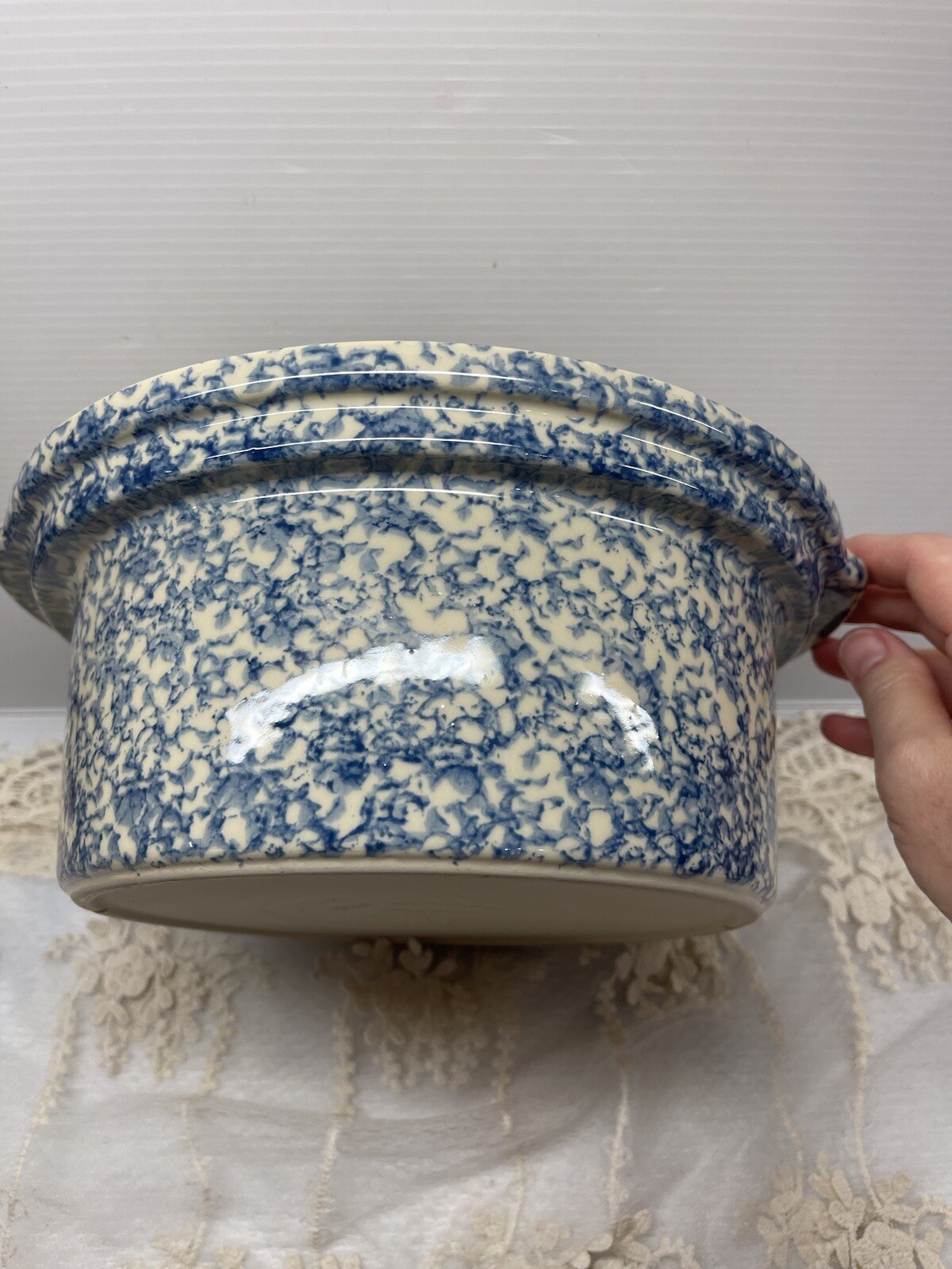 Roseville of Gerald Henn Blue Spongeware Pottery 10” 2 QT crock eBay