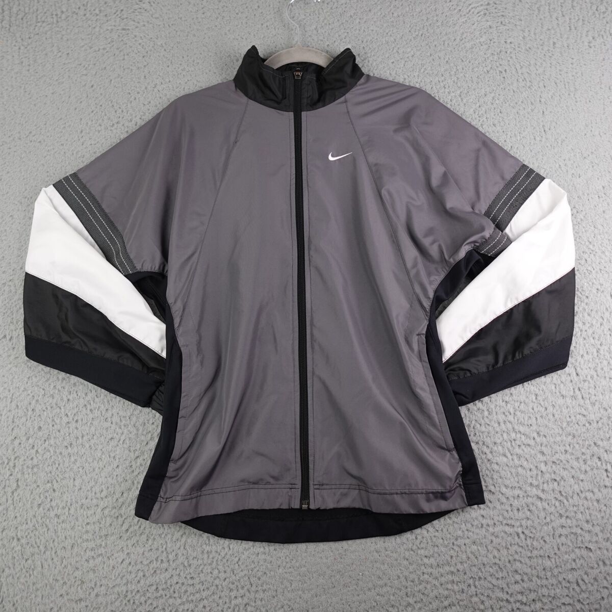 Vintage Nike Jacket Womens Medium (8-10) Black Gray Vintage Nike Jacket Womens Medium (8-10) Black Gray