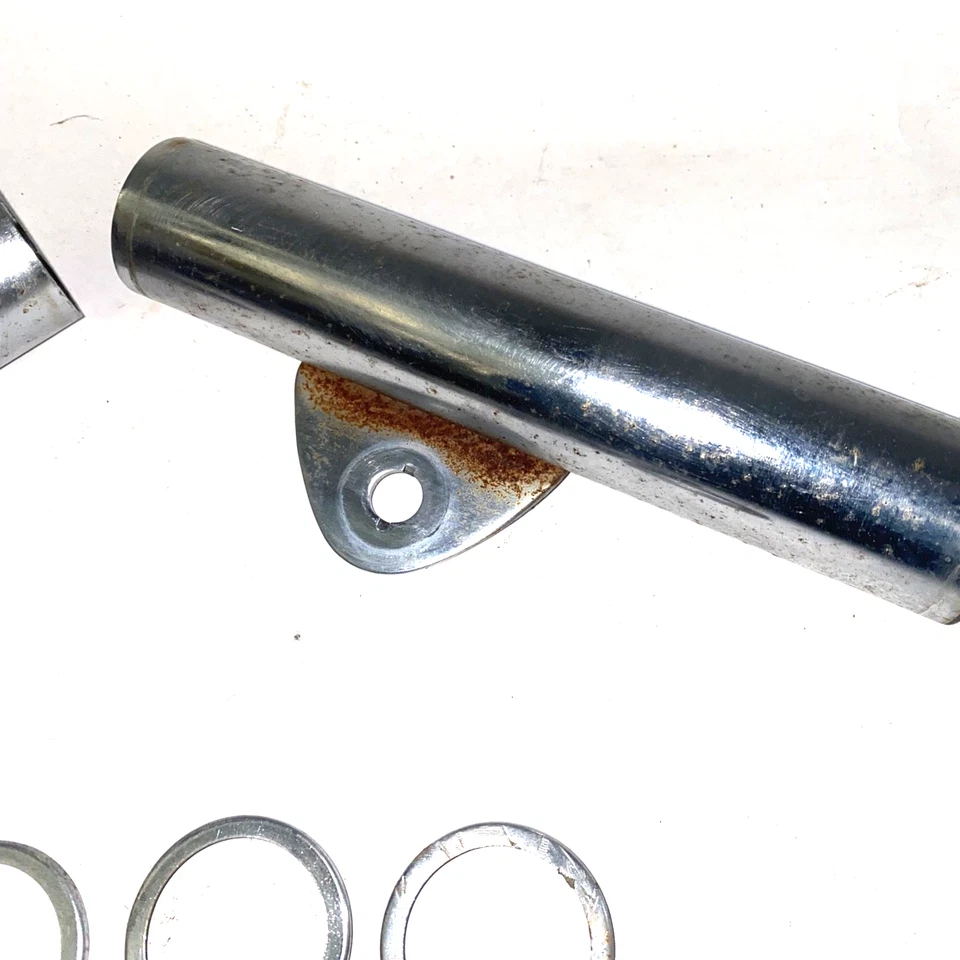 70-72 Suzuki TS90 TS 90 OEM soportes de faros con espaciadores poco kilometraje de colección OEM Foto 2 de 4