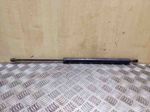 VW TRANSPORTER IV Flatbed  70XD Heckklappe Gasdruckfeder rechts 26160132