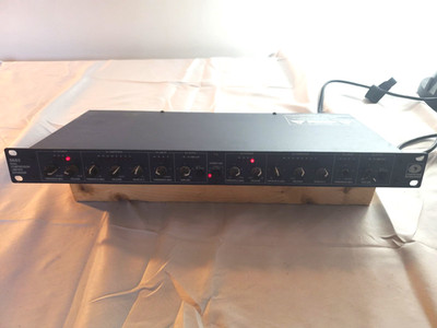Symetrix 565E Dual Compressor Limiter Expander 1U Rackmount Works Great