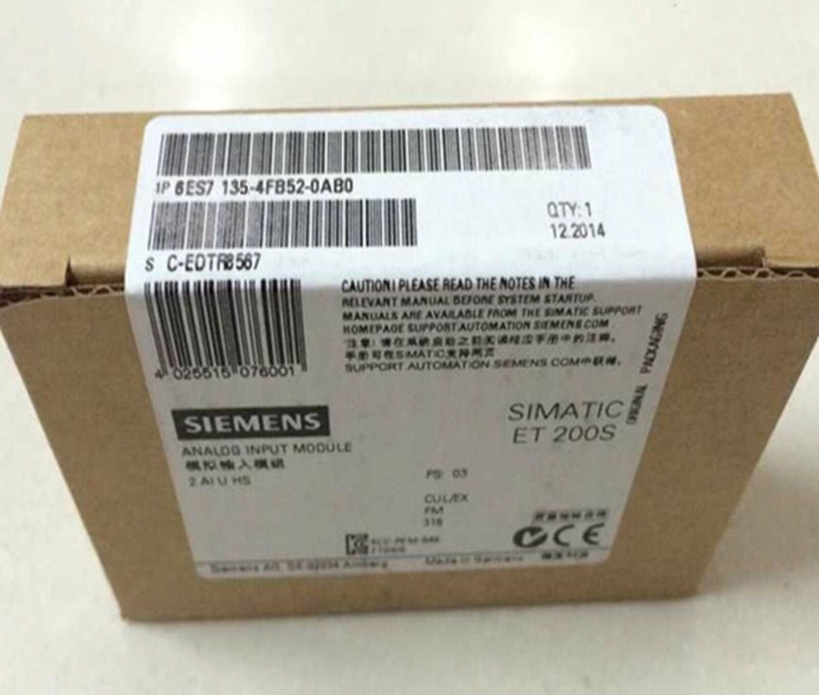 ONE New   6ES7135-4FB52-0AB0 In Box 6ES7135-4FB52-0AB0 FAST SHIP *yt