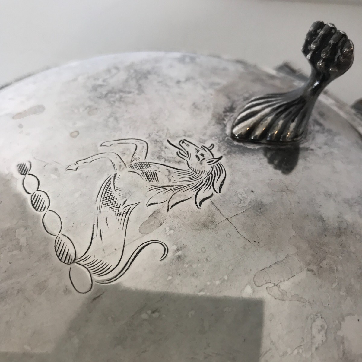 【Sheffield Silver 】 サイレントバトラー/クラムキャッチャー Mid 20th Century Sheffield Silver Silent Butler Crumb