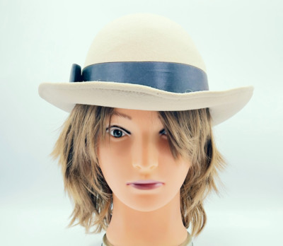 Vintage Ladies Peachfelt Bowler Derby Hat, Camel Size 6, 100% Wool, Bollman & Co
