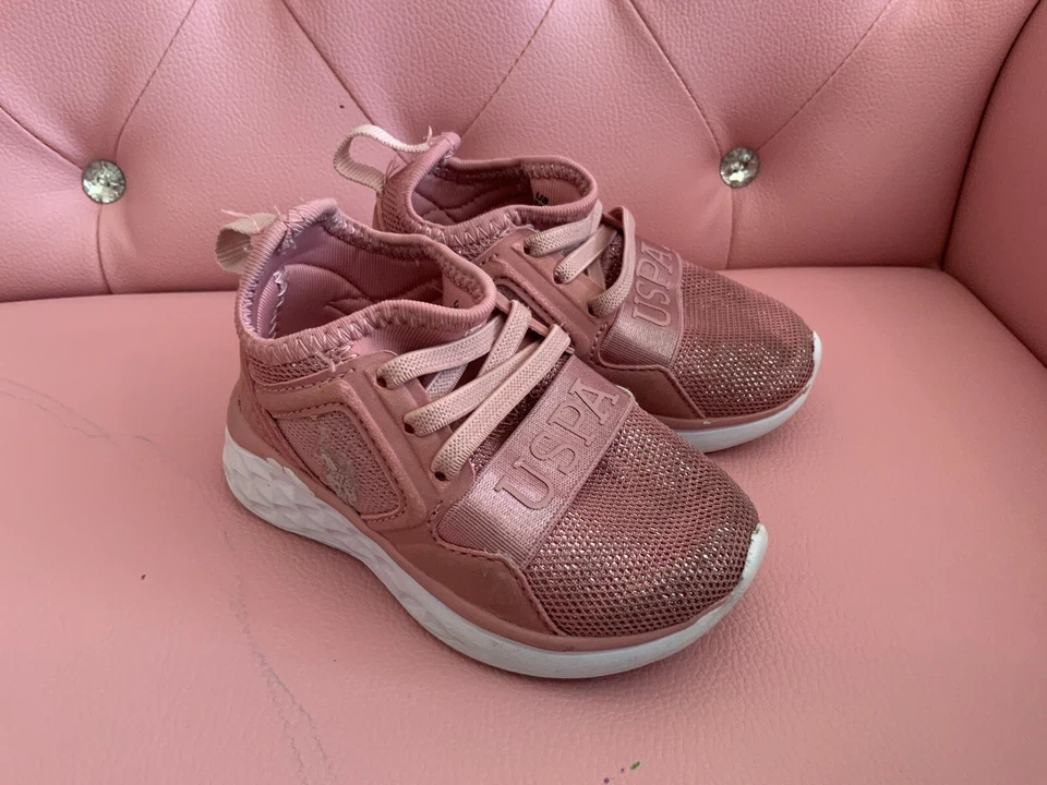 US Polo ASSn Bebé Niña Zapatillas Zapatos Talla 5 C Color Como Un Niño Pequeño Rosa Foto 3 de 4