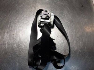 33059848 sicherheitsgurt vorne links für BMW SERIE 1 BERLINA 2004 354344