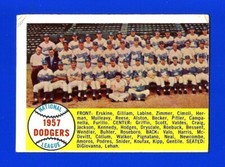 1958 Topps SET BREAK #71 LOS ANGELES DODGERS TEAM UNMARKED w/SANDY KOUFAX (SB1)
