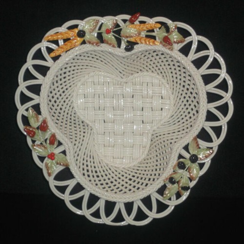 Belleek Annual Basket - Limited Edition 1999 Henshall Oval Basket 