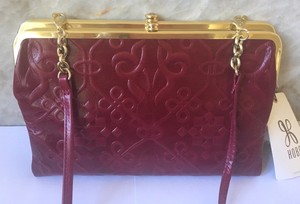 hobo leanne crossbody clutch