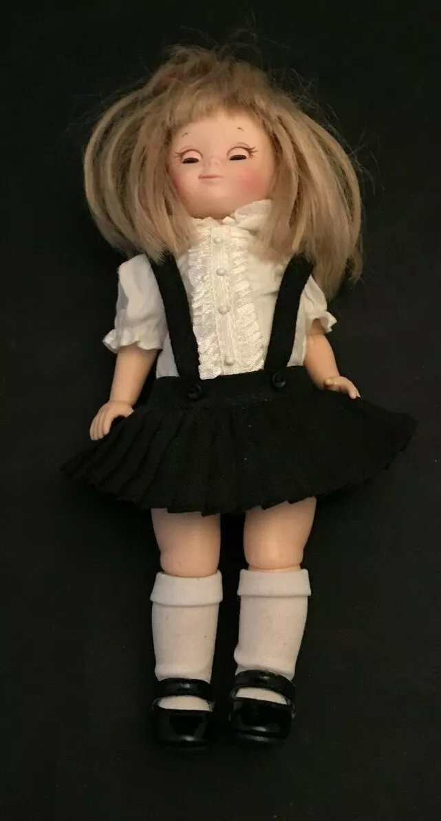 Ebay madame alexander hot sale 8 inch dolls