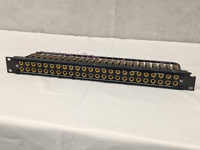 19'' 1HE Jackfield Audio Panel 2 Reihen x 24 M&M Messing Buchsen Mono Pitch Rackmount