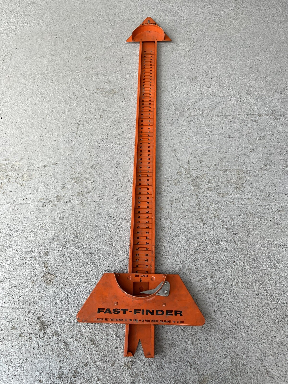1950 s VINTAGE DAYCO FAN BELT FAST FINDER MEASURING TOOL USED ORANGE 1950-s-vintage-dayco-fan-belt-fast-finder-measuring-tool-used-orange
