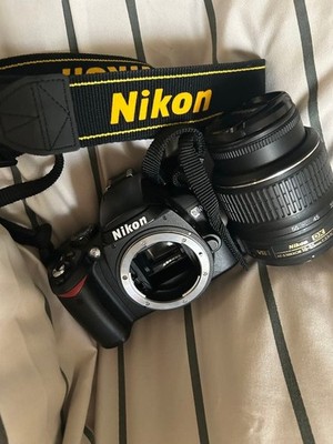 Nikon Digital DSLR Camera with 18-55mm Lens and Strap Excellent Condition