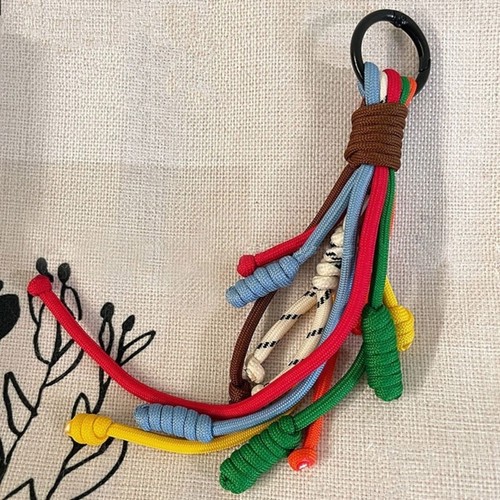 Elegant Handwoven Rainbow Rope for Mobile Phone Bag Pendant Adornment for Her - Zdjęcie 7 z 8