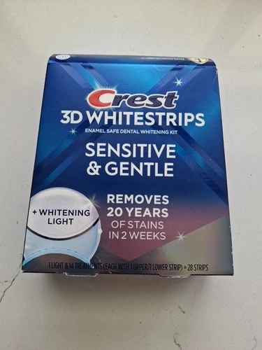 Crest 3D Whitestrips Sensitive & Gentle + Whitening Light