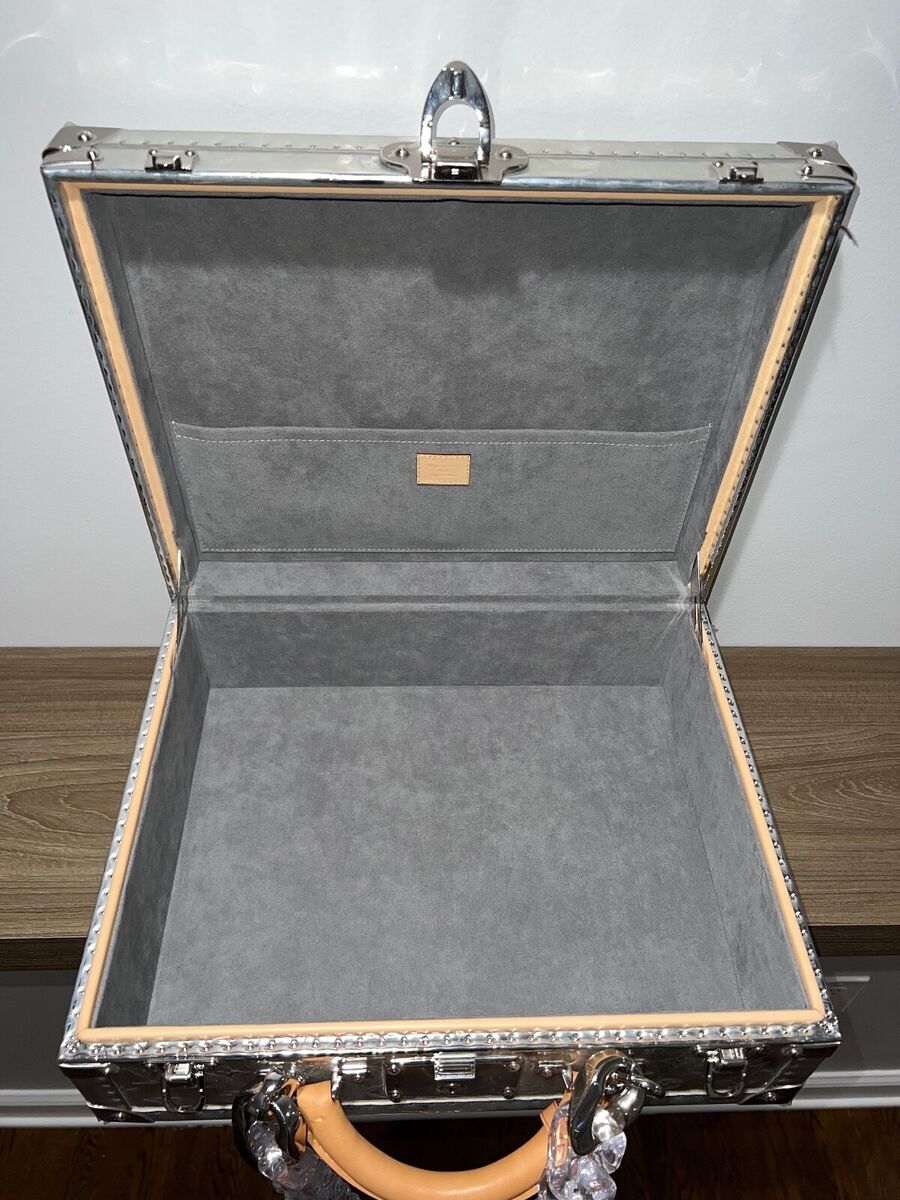 Louis Vuitton Cotteville 40 Monogram Mirror Silver Briefcase Louis Vuitton Cotteville 40 Monogram Mirror Silver Briefcase