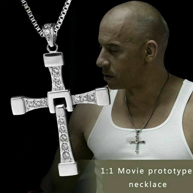 Collar Cruzado Cadena Colgante Dominic Toretto Rápido y Furioso Vin Diesel - Reino Unido Foto 4 de 4