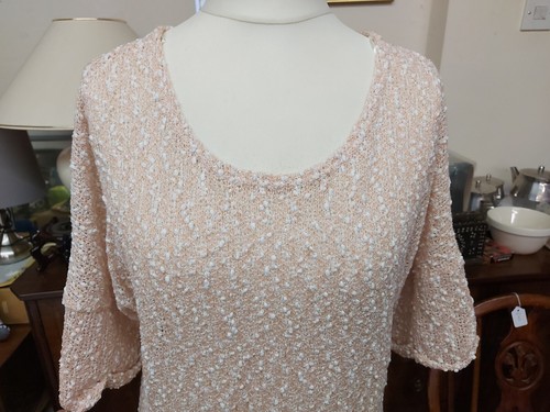 Short Sleeve Pink,White & Gold Jumper by Peacocks, Size 16 - Picture 2 of 10
