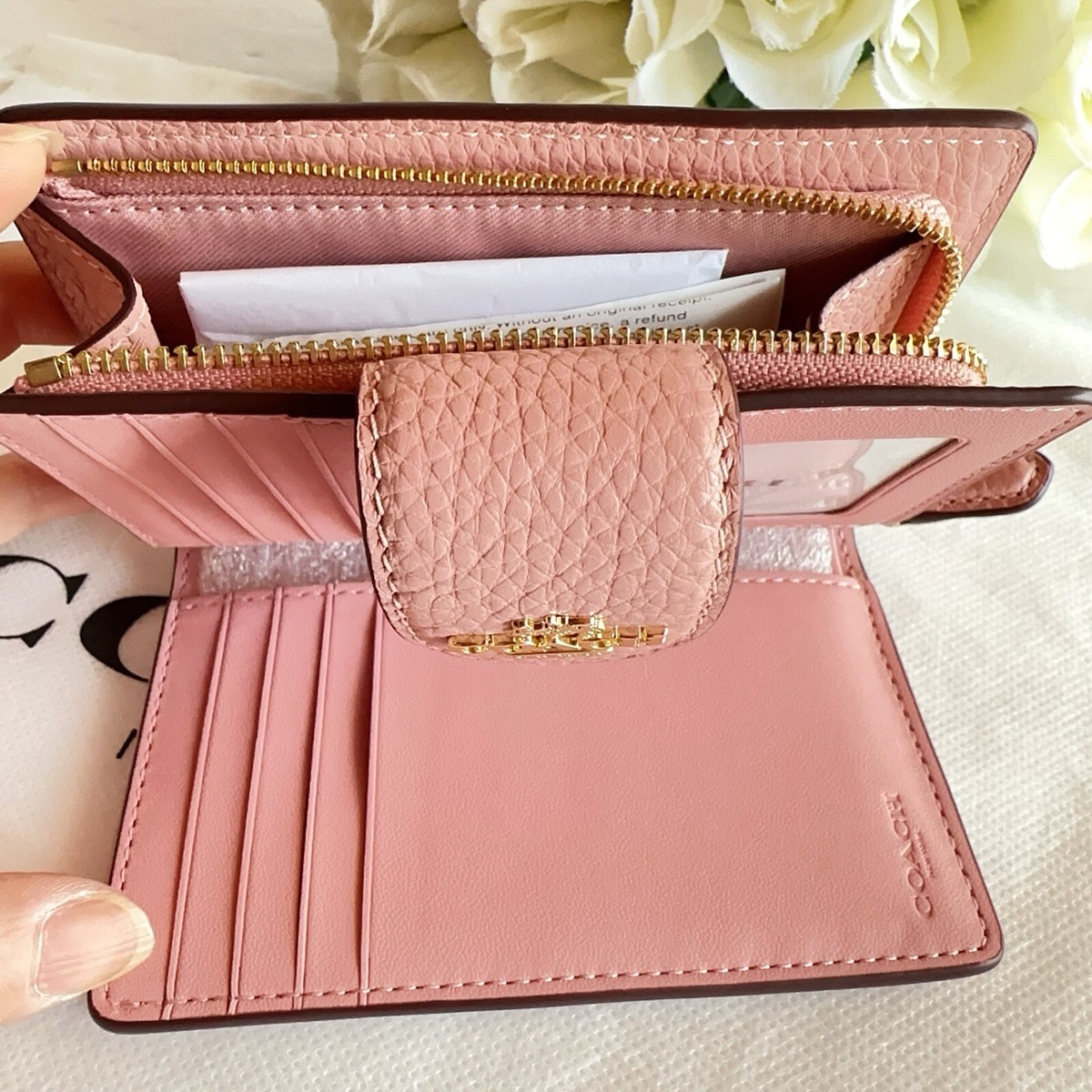 ❤️COACH CX404 Medium Corner Zip Wallet With Signature Rivets
