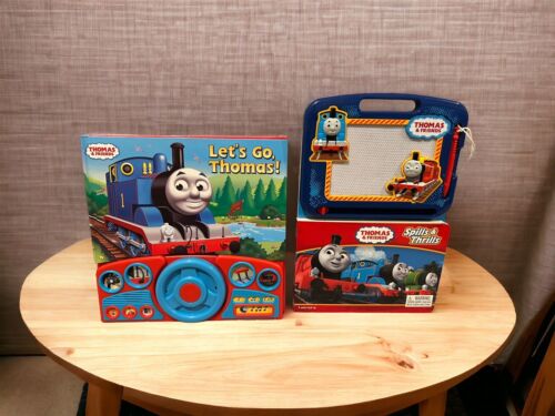 Thomas & Friends Spills & Thrills, & Let’s Go Thomas Storybook Magnetic Drawing - Foto 1 di 7
