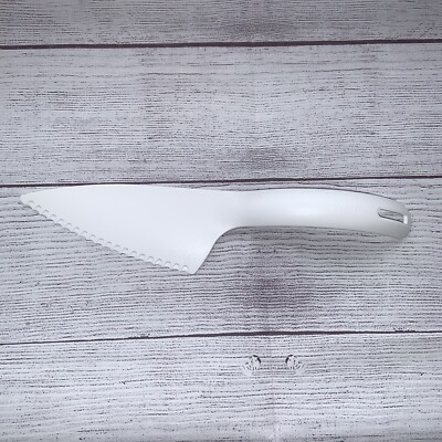 New Tupperware Cut N Serve Pastry Cutter Pie Cake Server White 5193