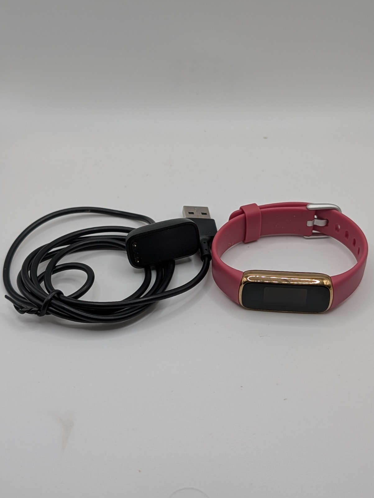 Fitbit Luxe Activity Tracker - Orchid Stainless Steel