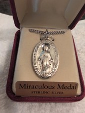 925 Sterling Silver Christian Mother of Jesus Miraculous Medal, Chain 9.4 Grams