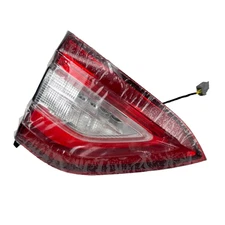 OEM 2017 - 2020 Maserati Levante Rear Left Inner LED Tail Light Lamp 670106835
