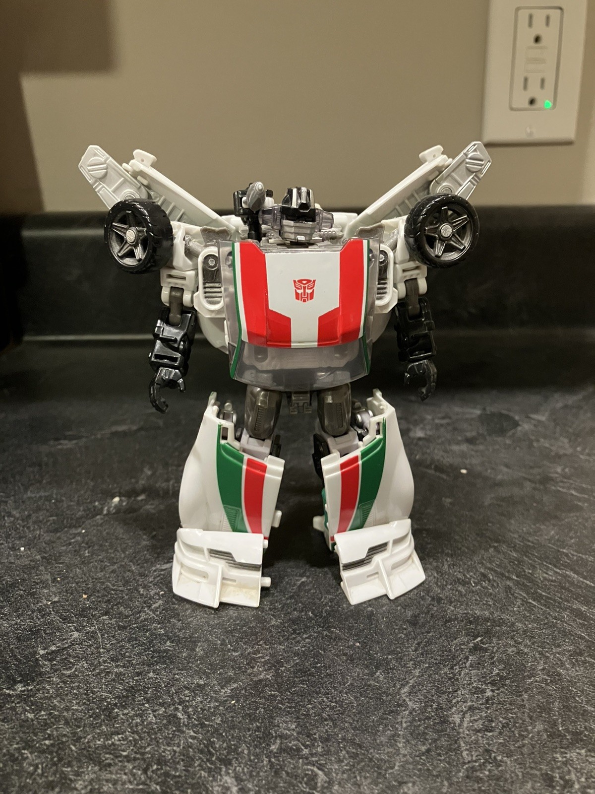 Transformers Generations Deluxe Wheeljack