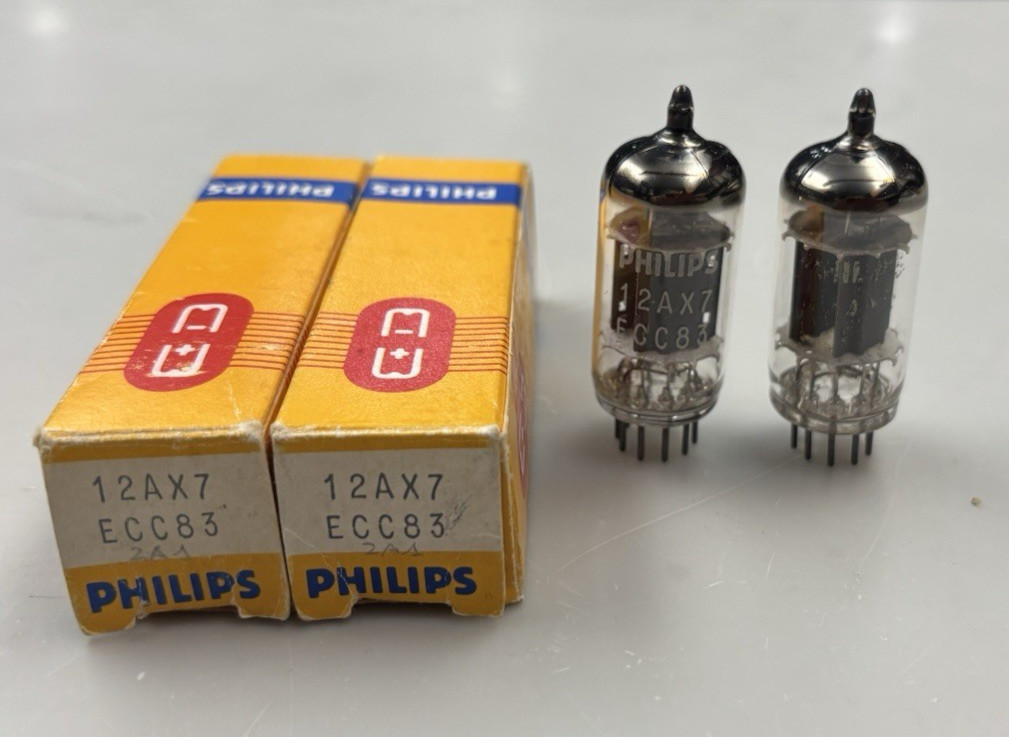 2x PHILIPS 12AX7 ECC 83 Röhren 2A1 05E Hochanode