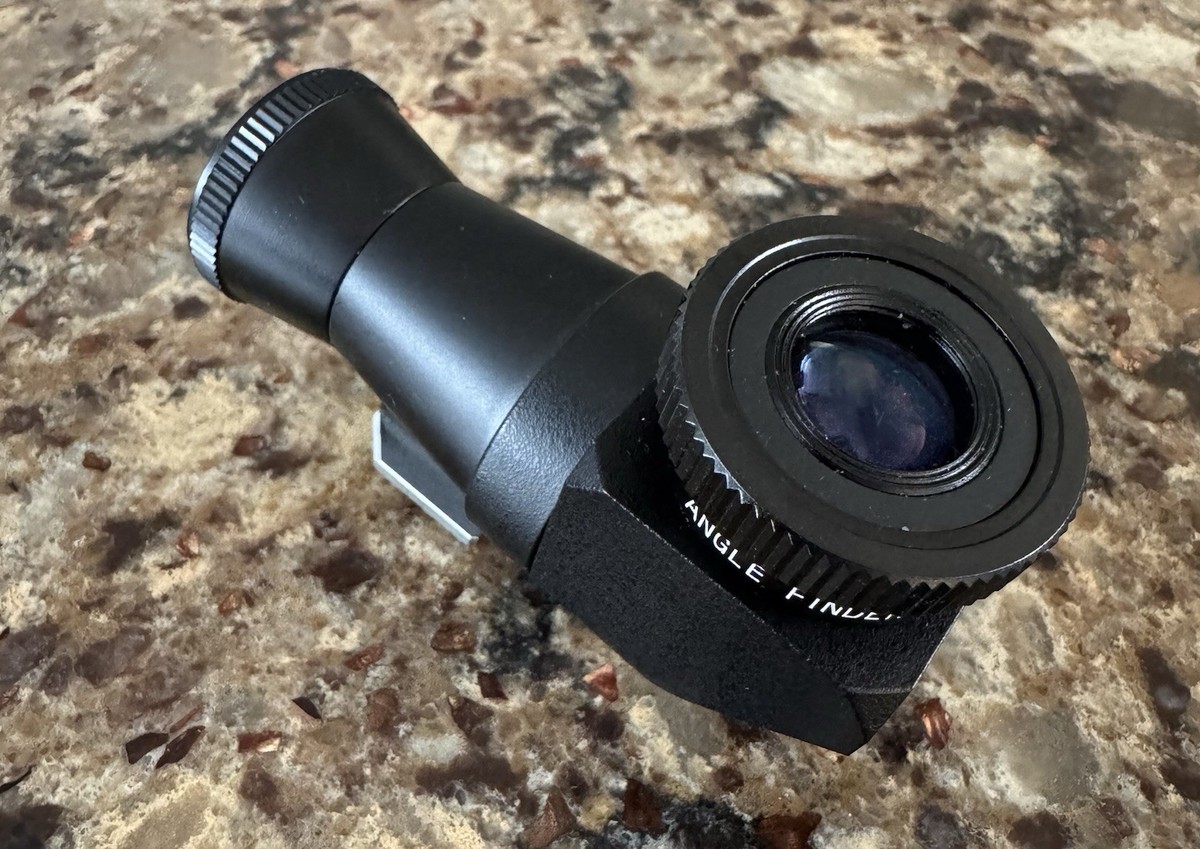 Voigtlander Angle Finder w/ 21mm Viewfinder & Case | eBay
