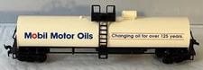 HO Scale IHC Mehano Mobil Motor Oils Single Dome Tank Car
