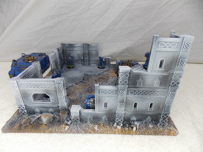 WARGAMING GELÄNDE BEMALTES GEBÄUDE