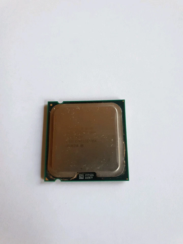 Intel SLG9S Core2 Quad CPU Q8200 @ 2.33 GHz Slot - LGA775 - Bild 3 von 4