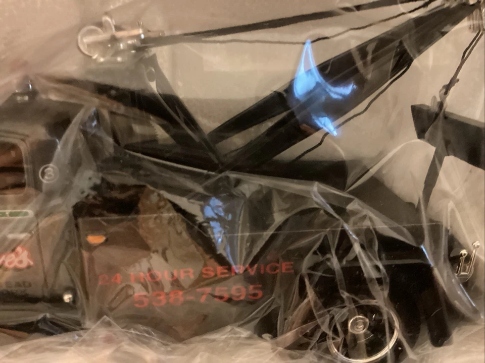 DAVE'S SERVICE 1955 DIAMOND-T TOW TRUCK WRECKER FIRST GEAR DIECAST #18-1895 NEW - Image 3 of 4