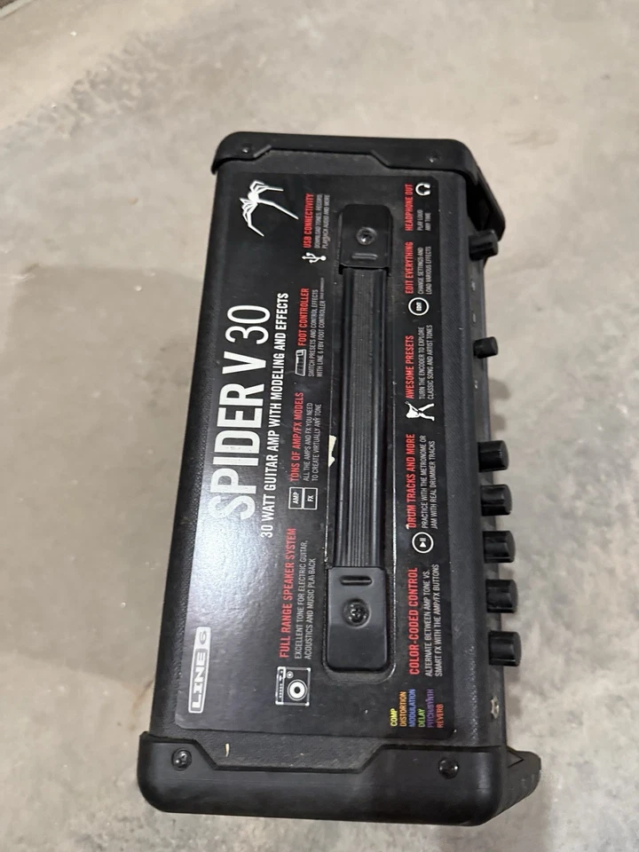Line 6 SPIDER V 30 MKII 1 x 8" Speaker(s) Amplifier Guitar - Image 3 of 4