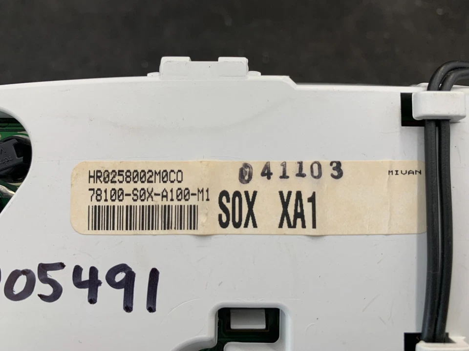 *Cluster de instrumentos velocímetro 1999 e 2000 Honda Odyssey LX / Van 185.830 milhas - Imagem 3 de 3