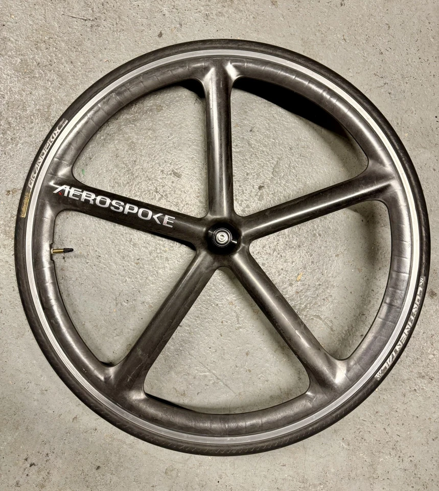 Rueda delantera de carbono crudo Aerospoke 700c Foto 4 de 4